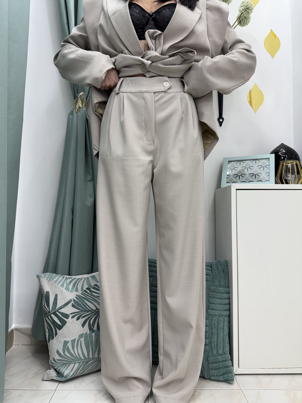 Pantaloni palazzo con pinces