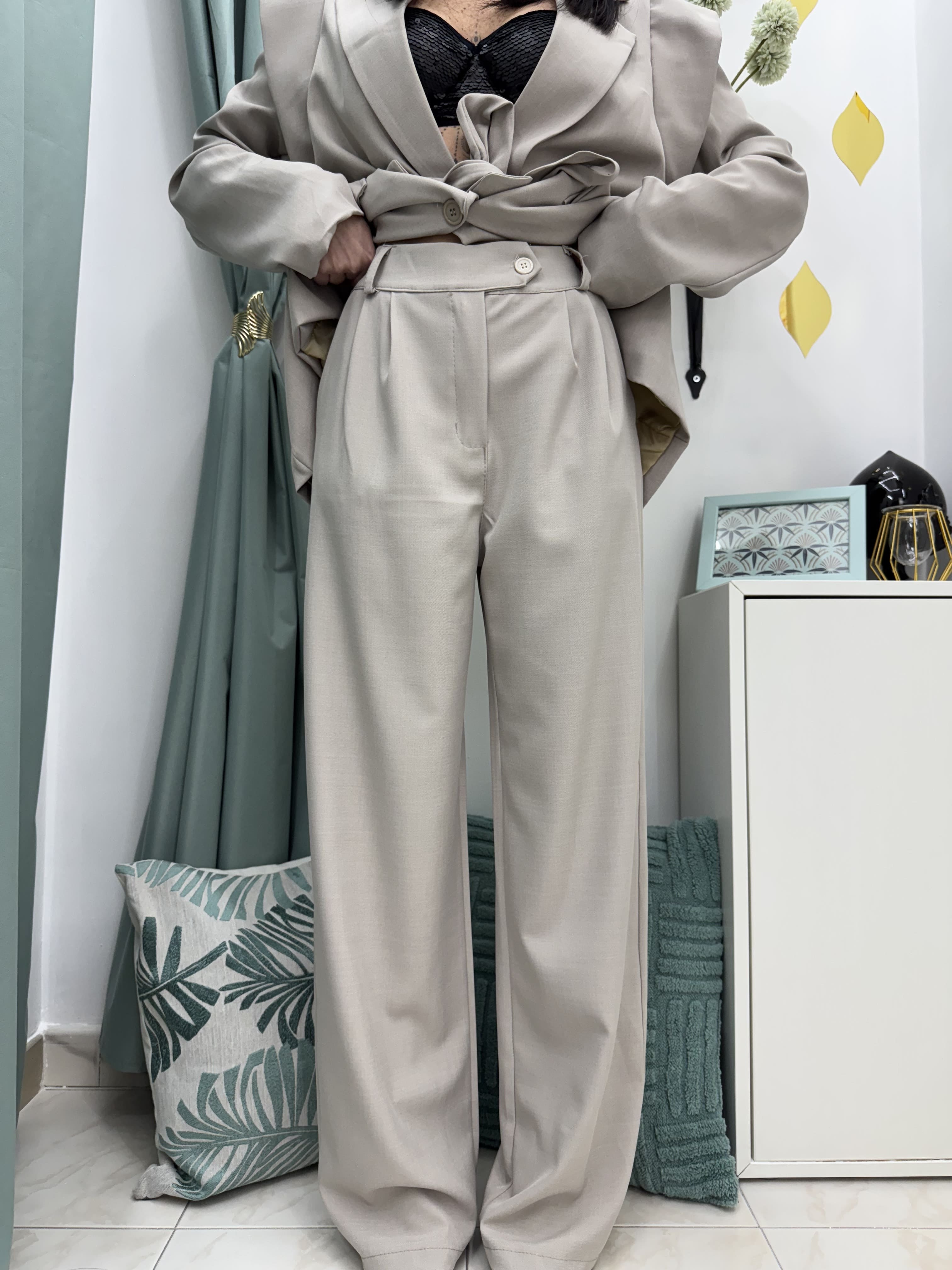 Pantaloni palazzo con pinces