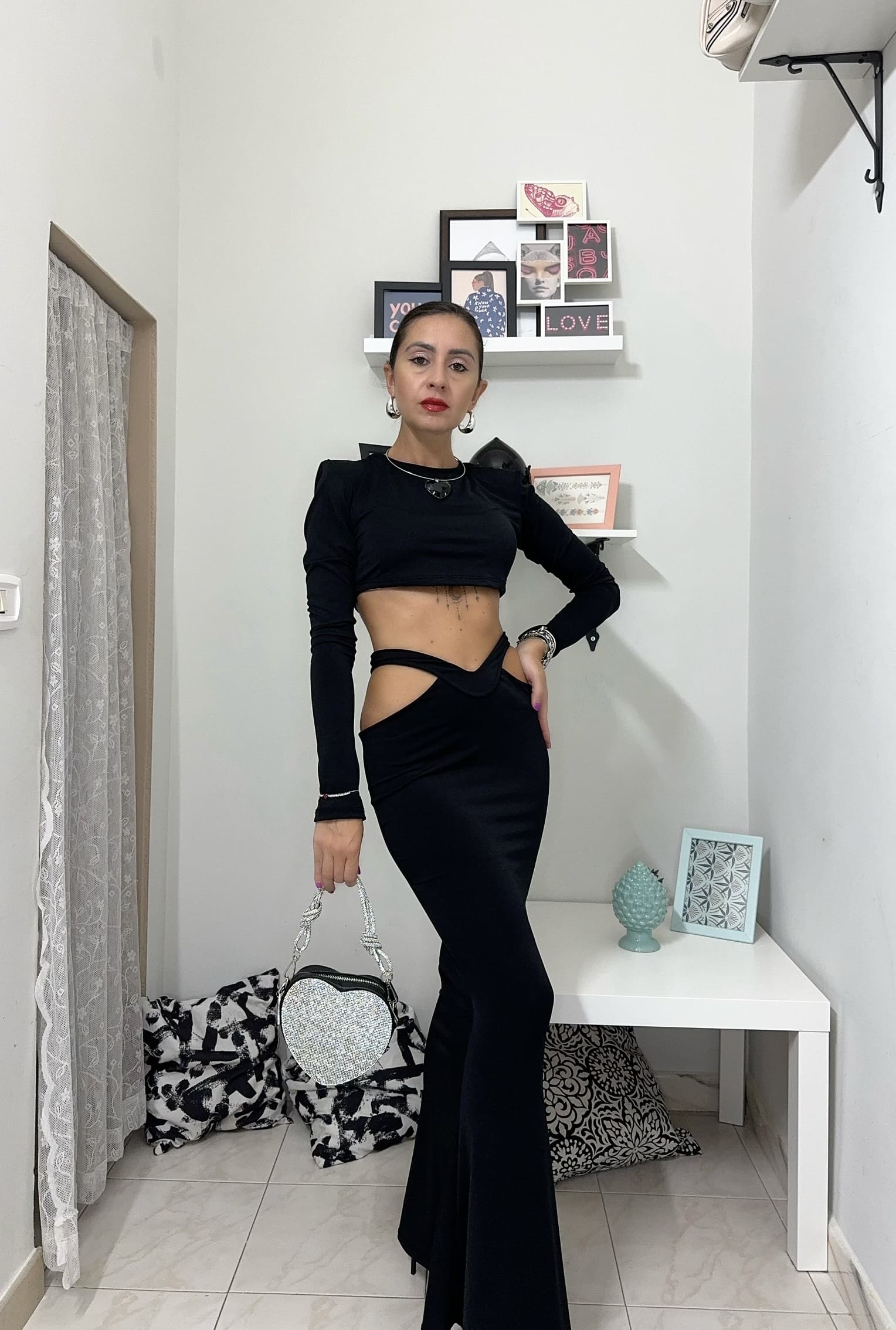 Coordinato aderente maglia e gonna con spacchi