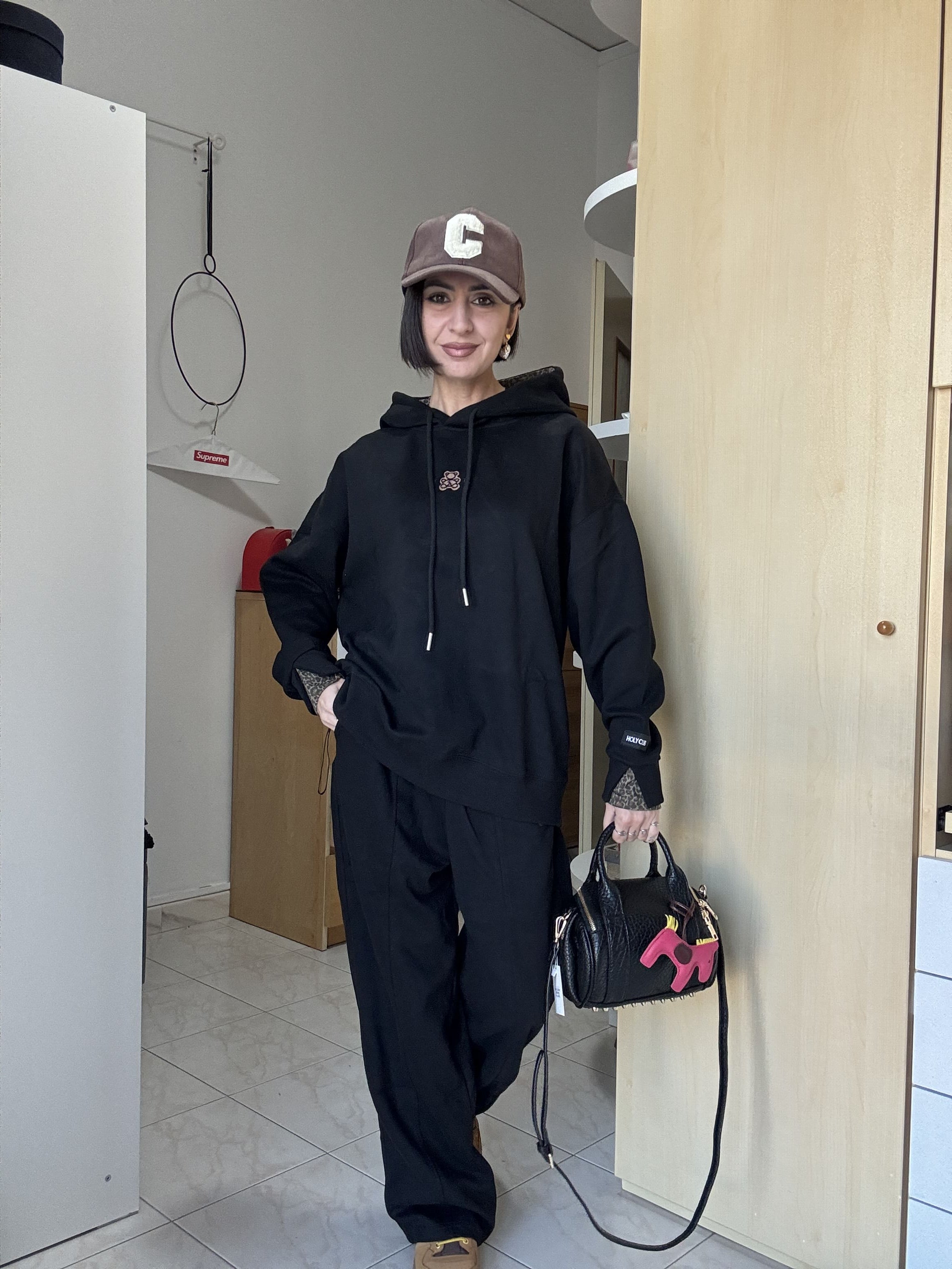 Coordinato Tuta da Donna Oversize in Cotone con Orsetto Ricamato e Dettagli Maculati MOON KISS