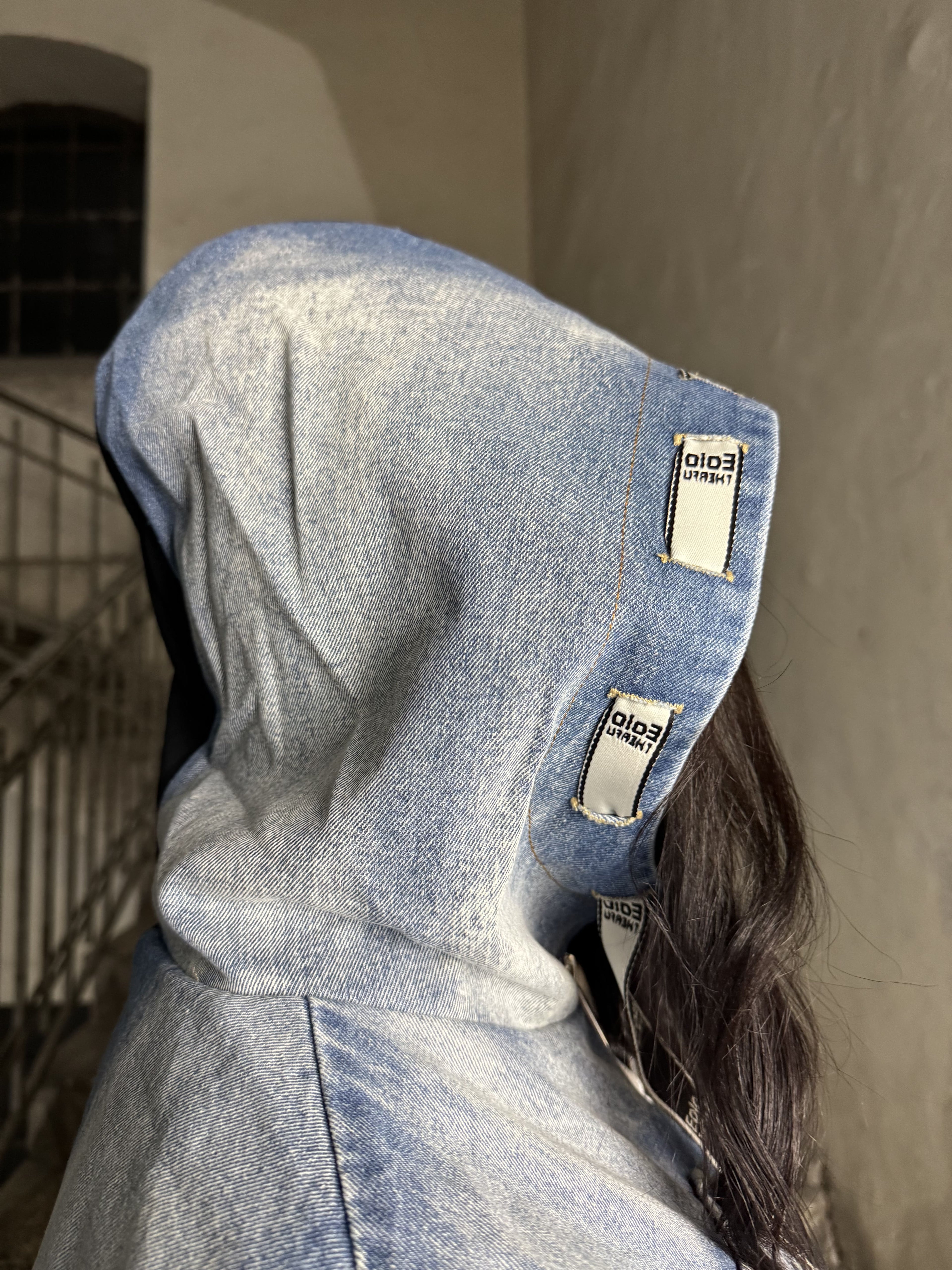 Giubbino bomber in denim e felpa