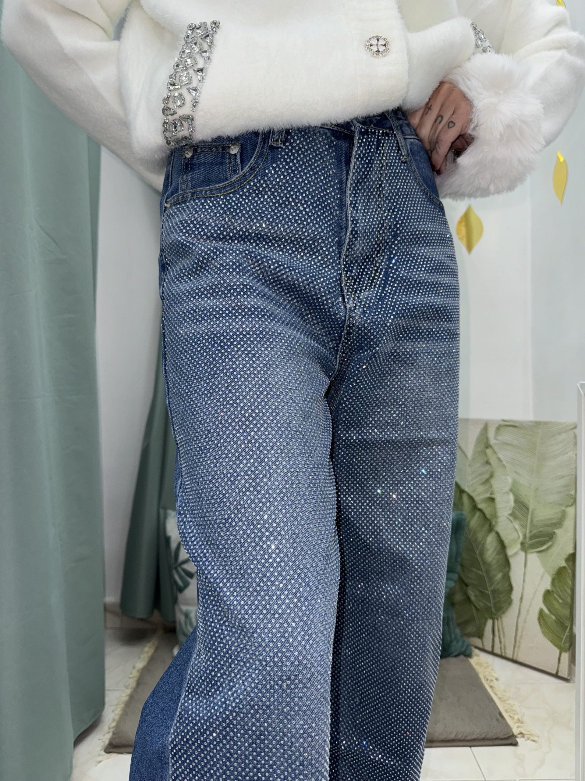 Jeans con strass scintillanti