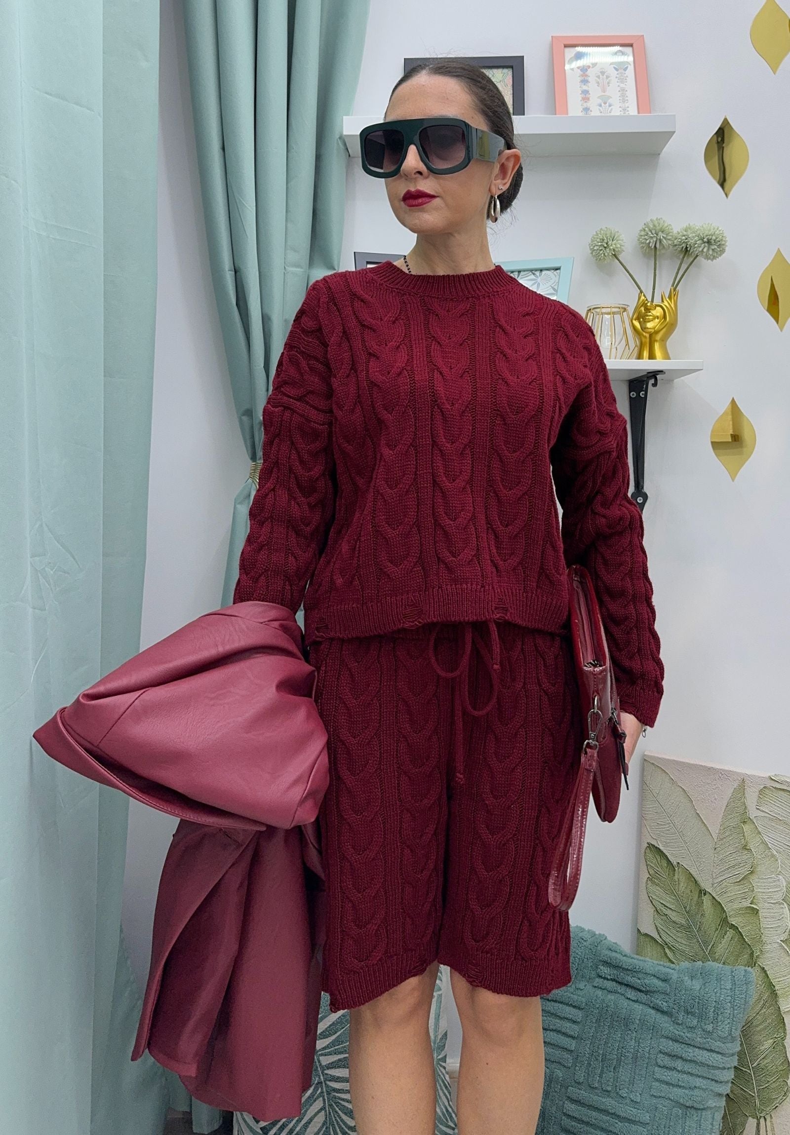 Coordinato maglia e pantaloncino a trecce