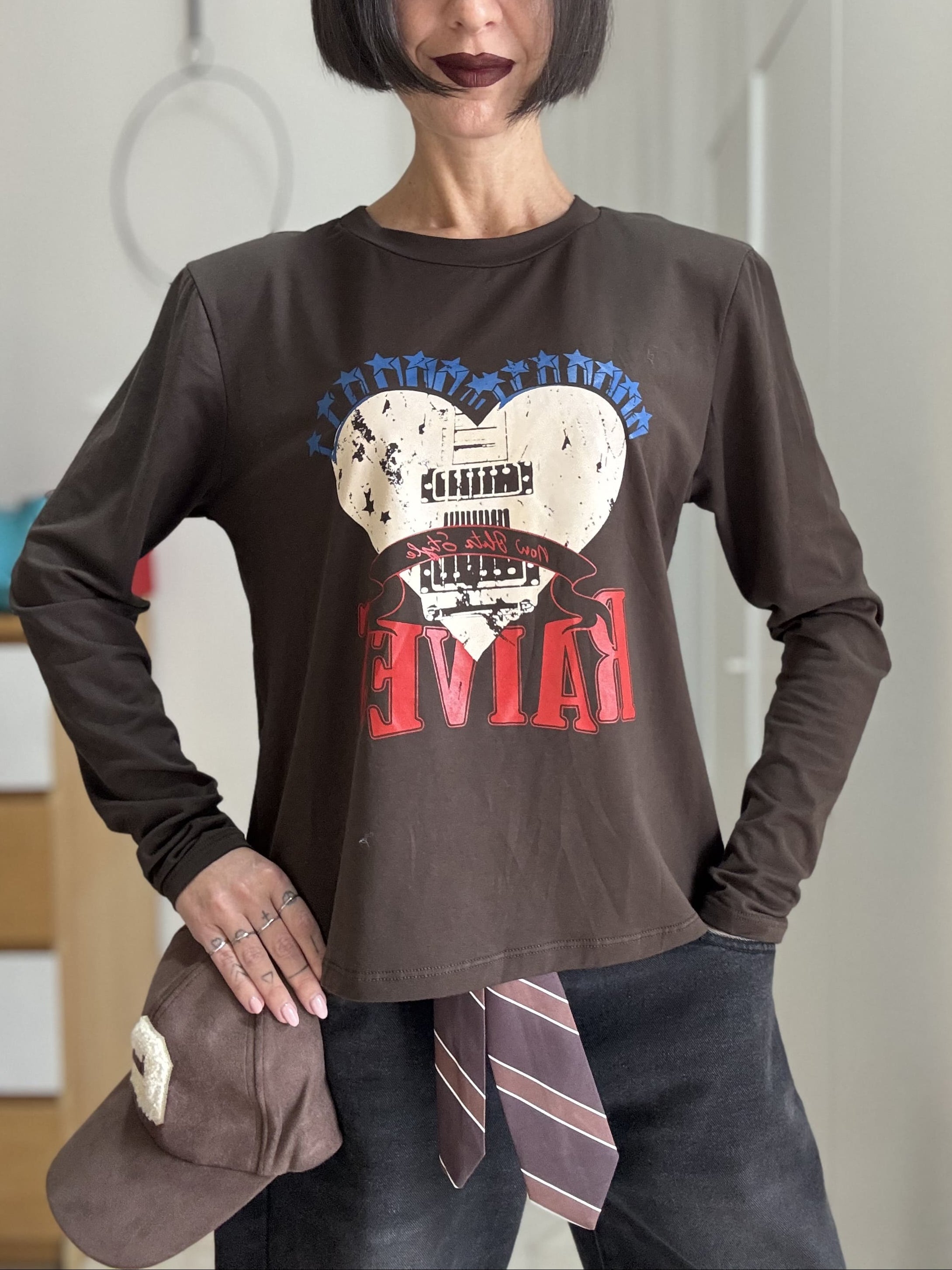 Maglia a Manica Lunga in Cotone con Stampa – Spalline Larghe e Manica a Guanto, Taglia Unica (XS–L)