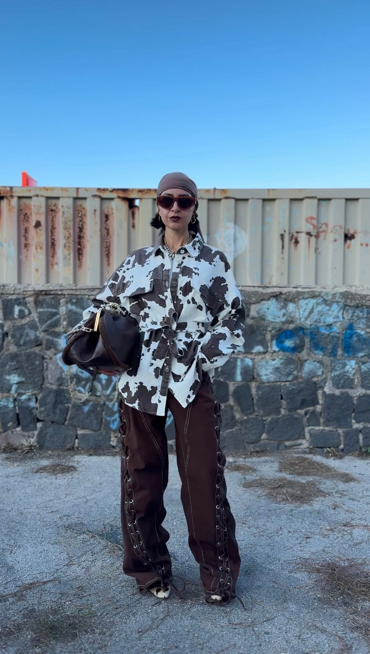 Giacca Camicia in Denim Cow Print – Stampa Muccata, Taglia Unica Fino alla 52