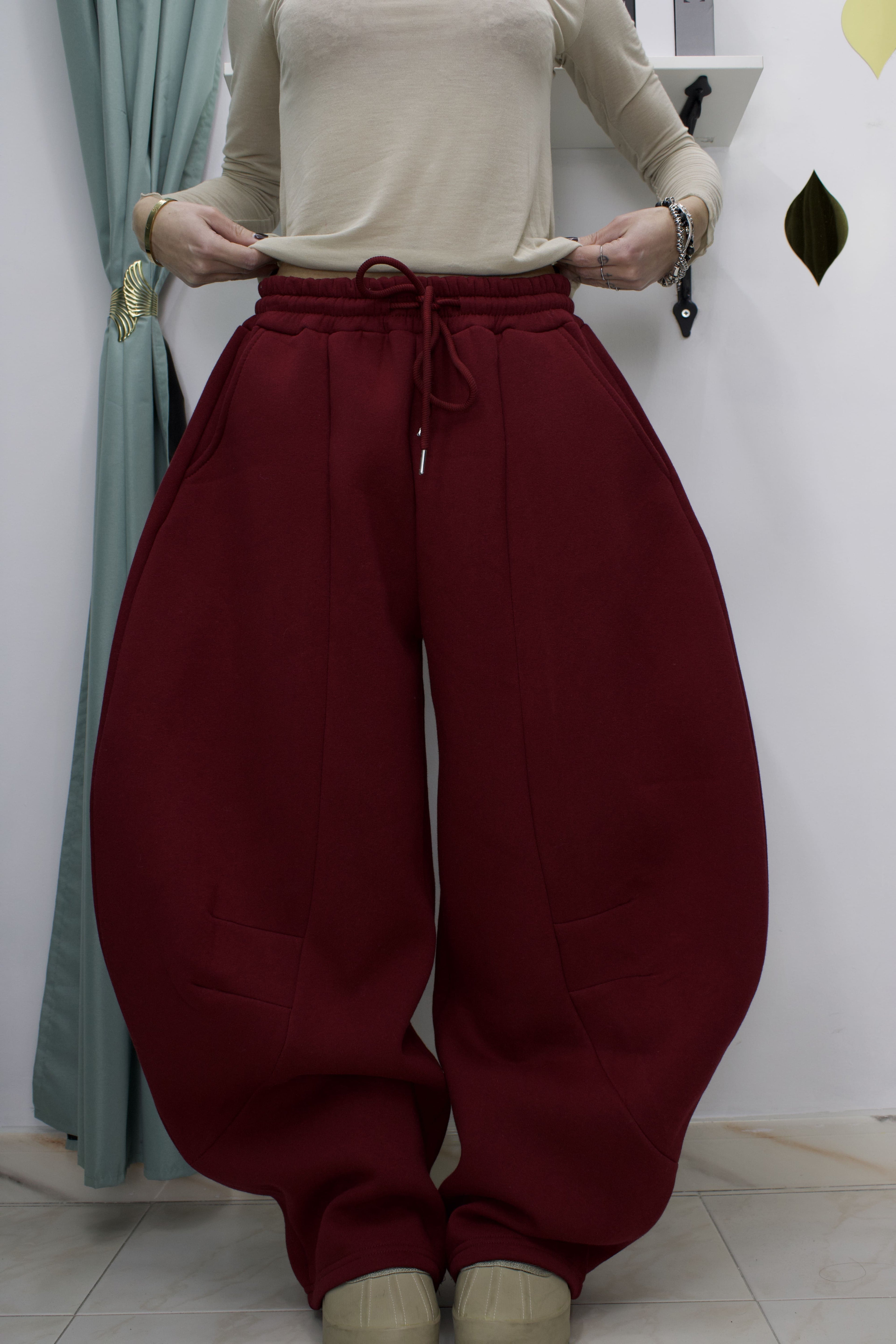 Pantaloni a Tuta Ballon Top Quality  – Super Felpati, Comodi e Stilosi-tg unica fino a XL