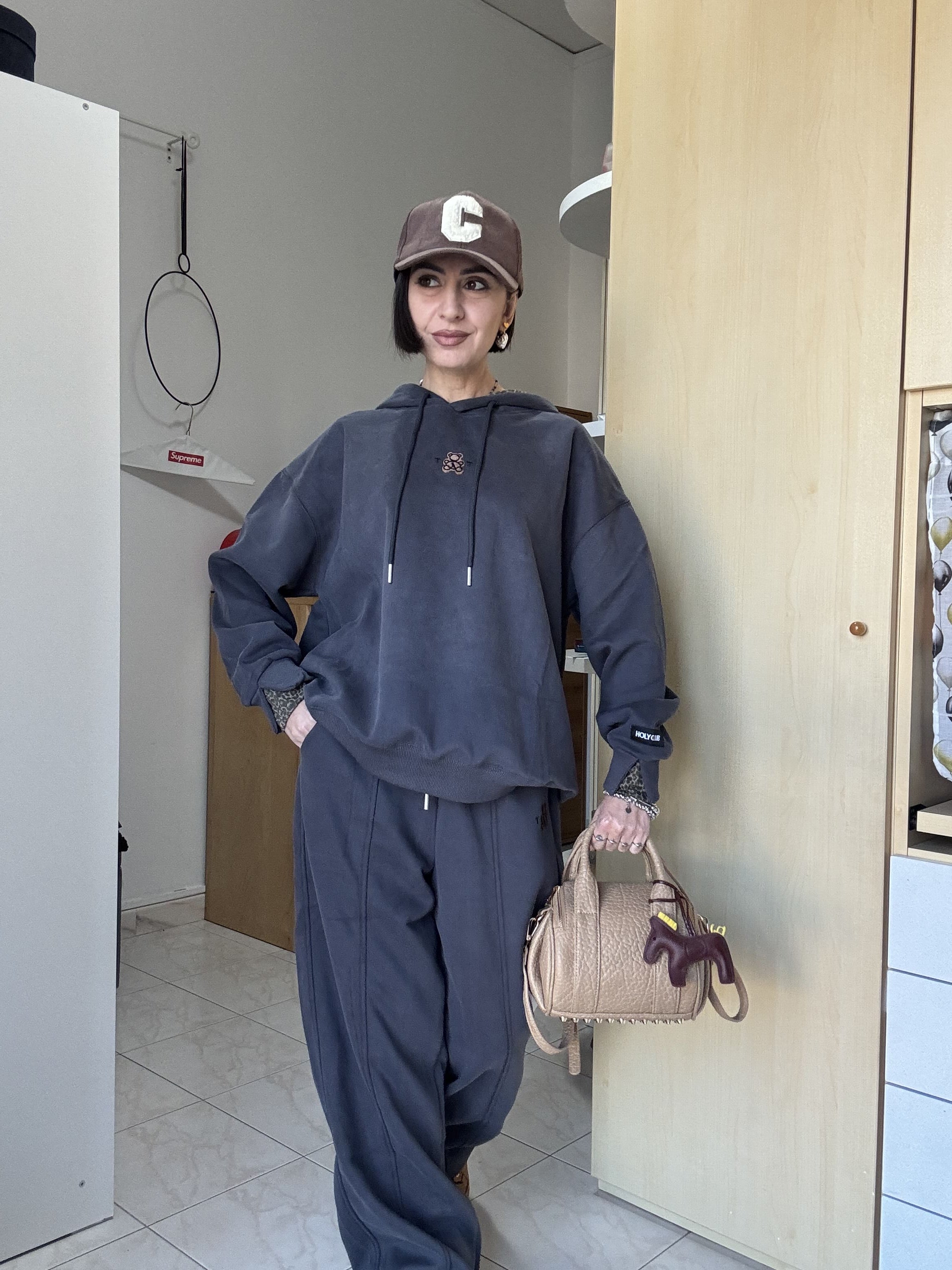 Coordinato Tuta da Donna Oversize in Cotone con Orsetto Ricamato e Dettagli Maculati MOON KISS