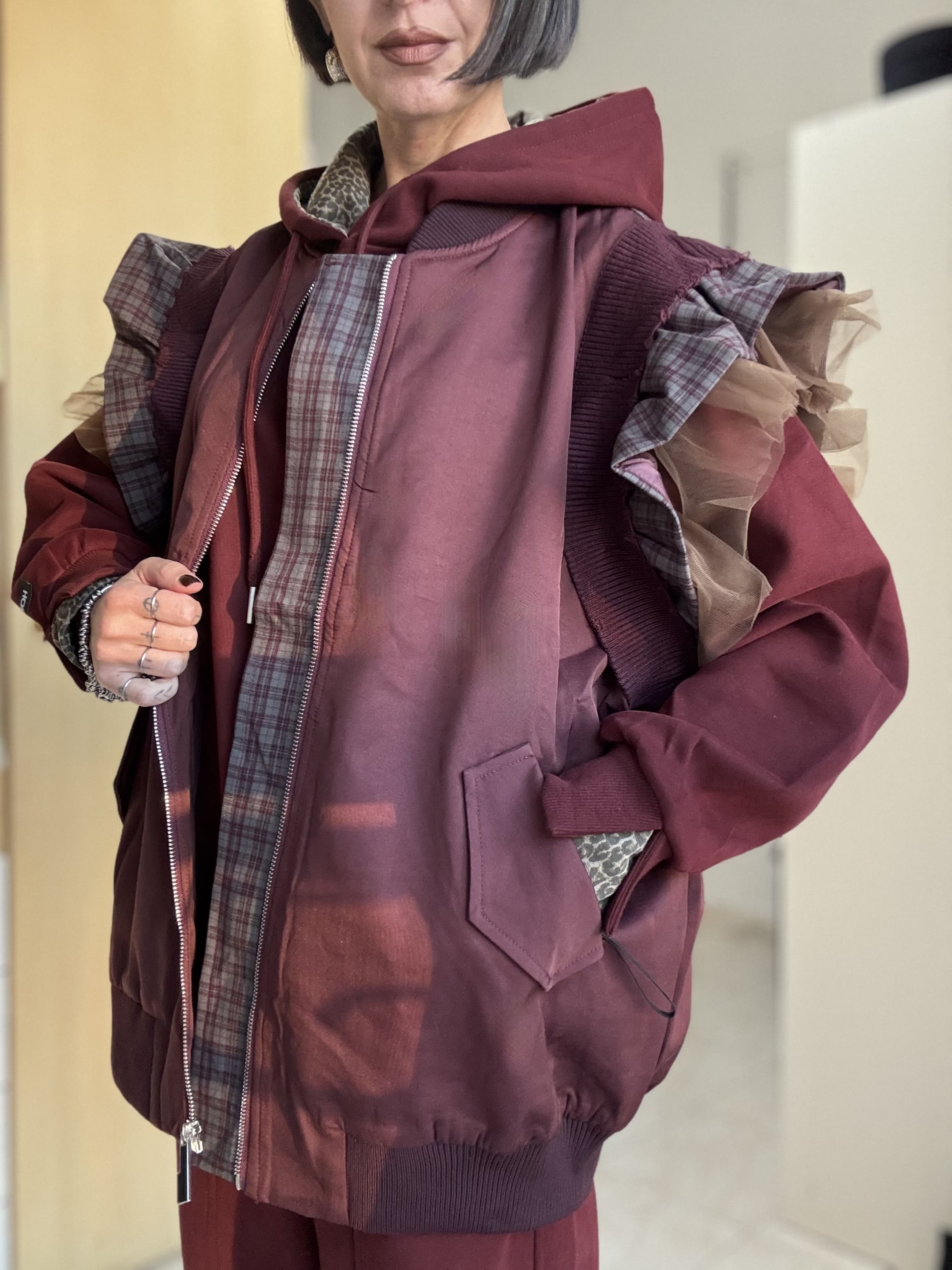 Smanicato Oversize da Donna con Volant in Tulle e Dettagli Scozzesi MOON KISS