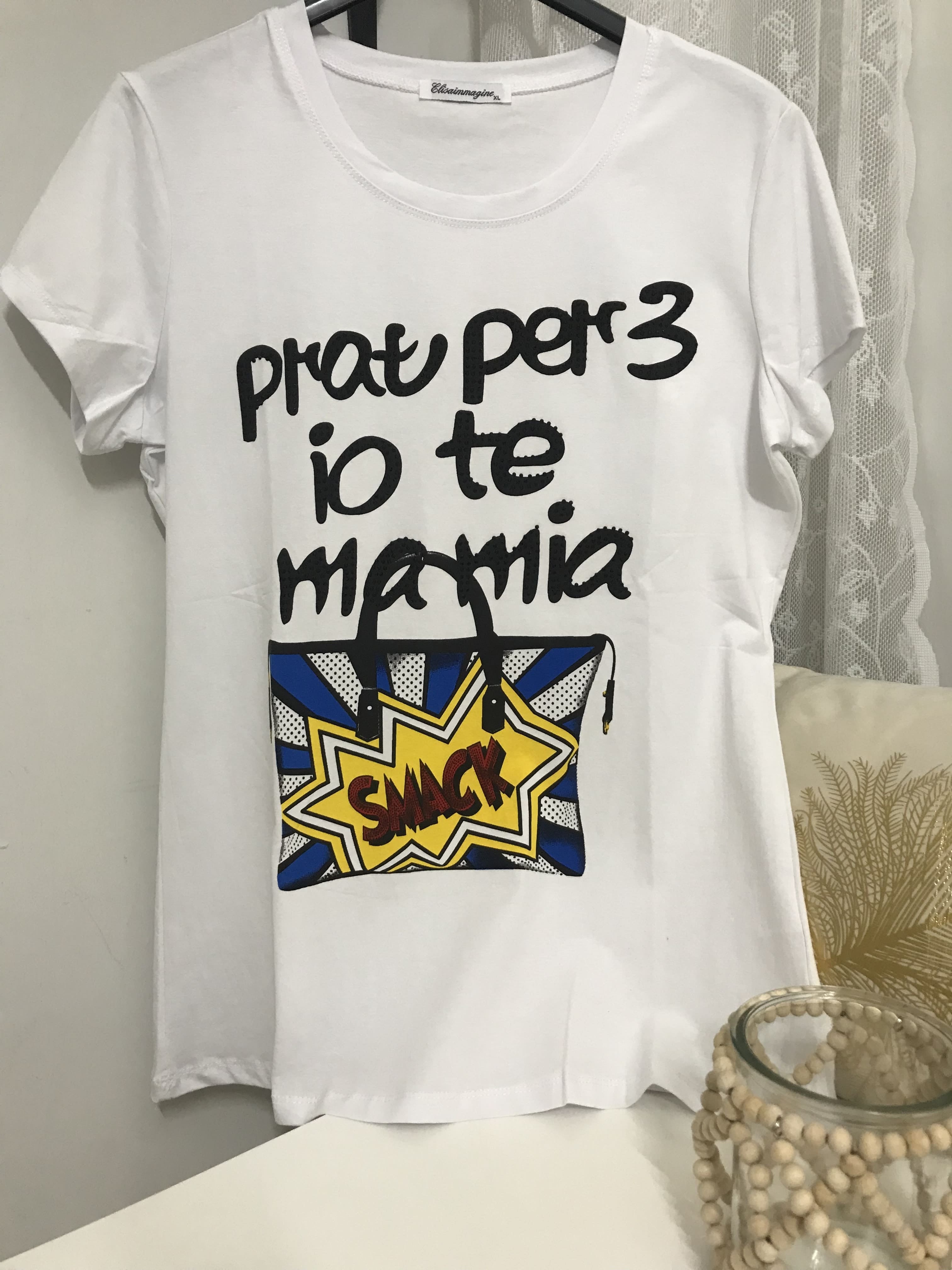 T-shirt smack