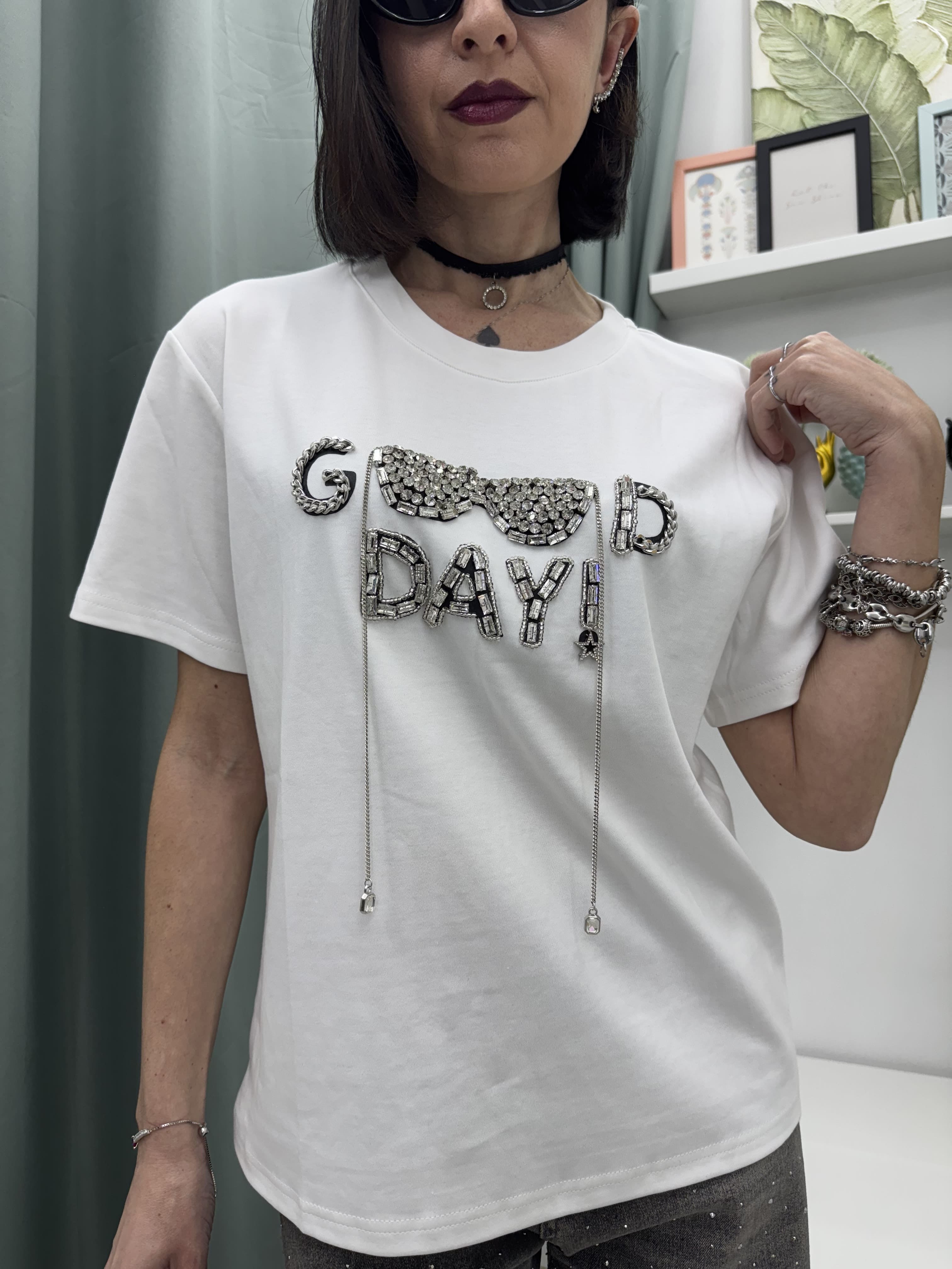 T-shirt Good Day con strass