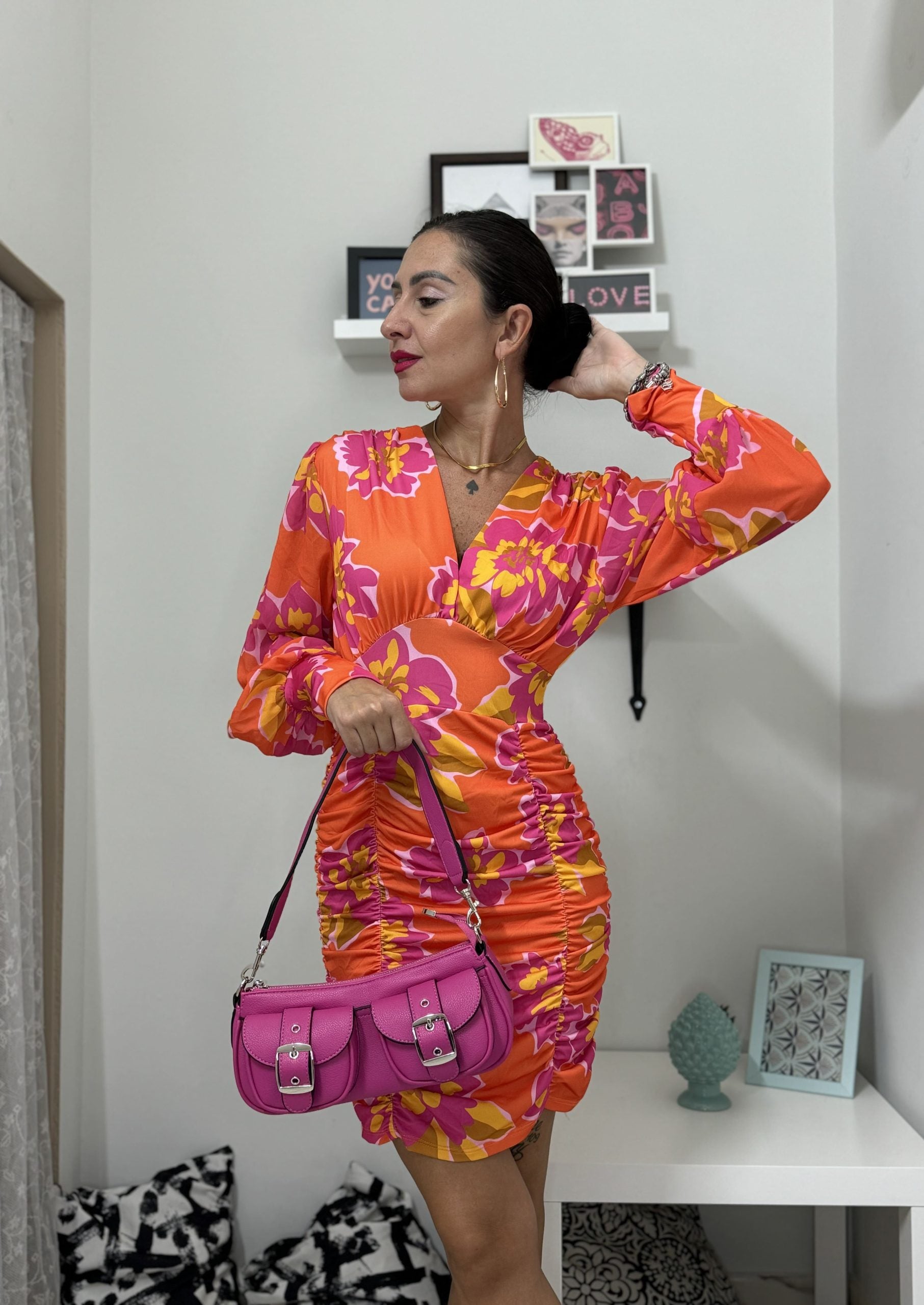 Vestito floreale con drappeggi